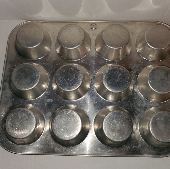 Vintage Chilton 12 Part Muffin Cupcake Pan #24 Orange Top Metal Pan Some Flaws - Picture 5 of 7